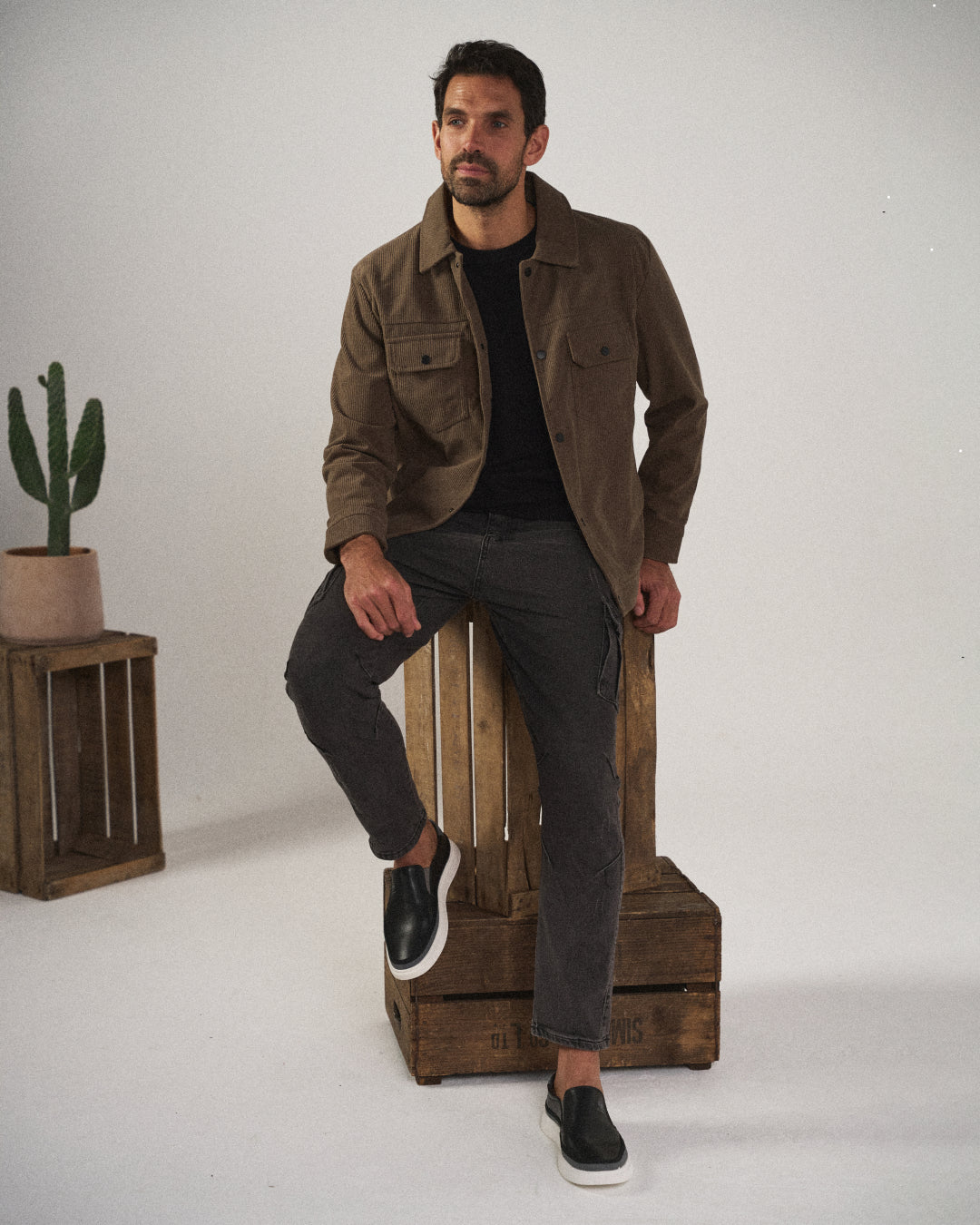 Kensington Slim-Fit Cargo Pants