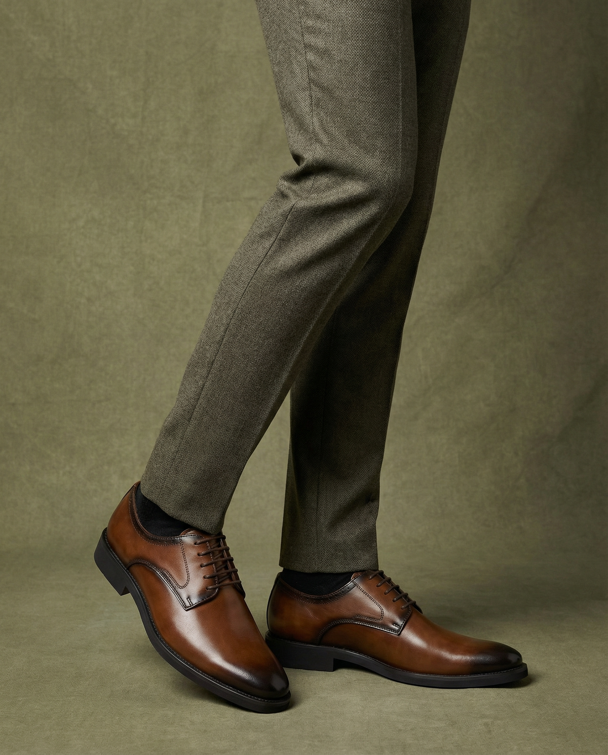 The Ledger Dress Oxford